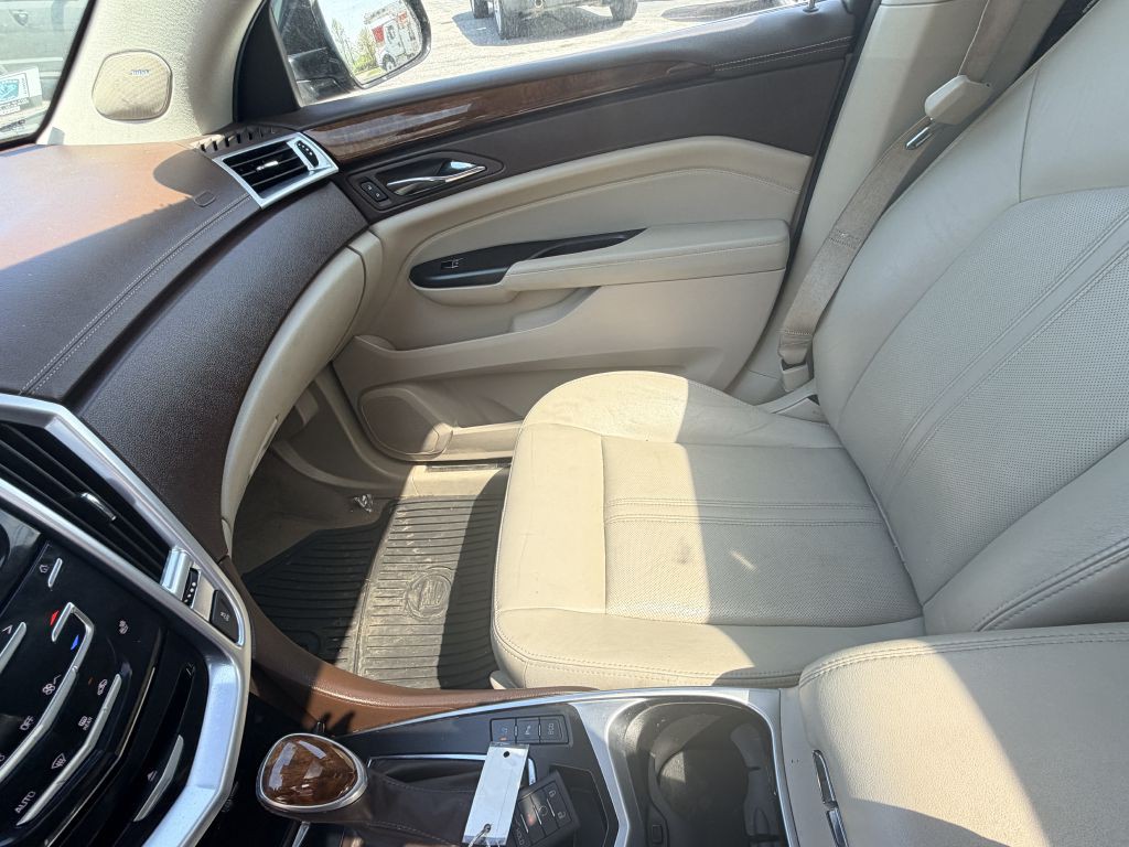2014 Cadillac SRX Image 13
