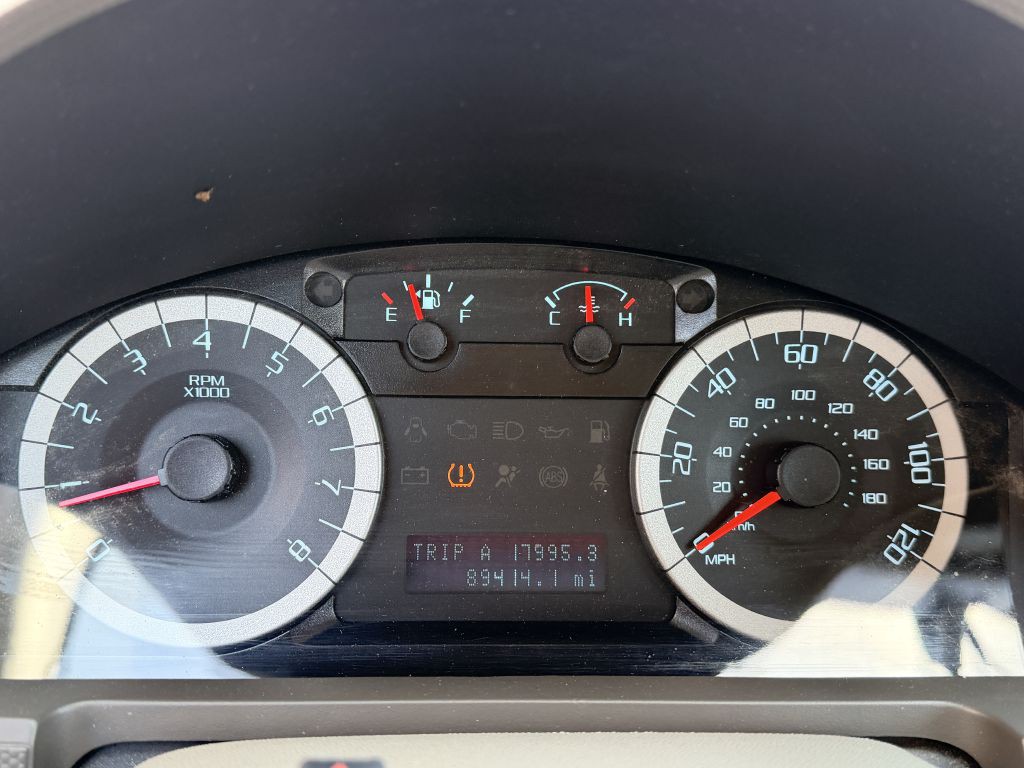 2010 Ford Escape Image 17