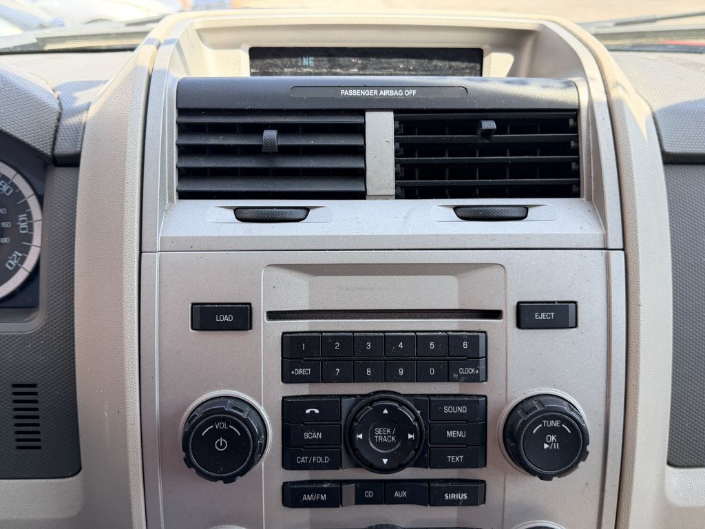 2010 Ford Escape Image 18