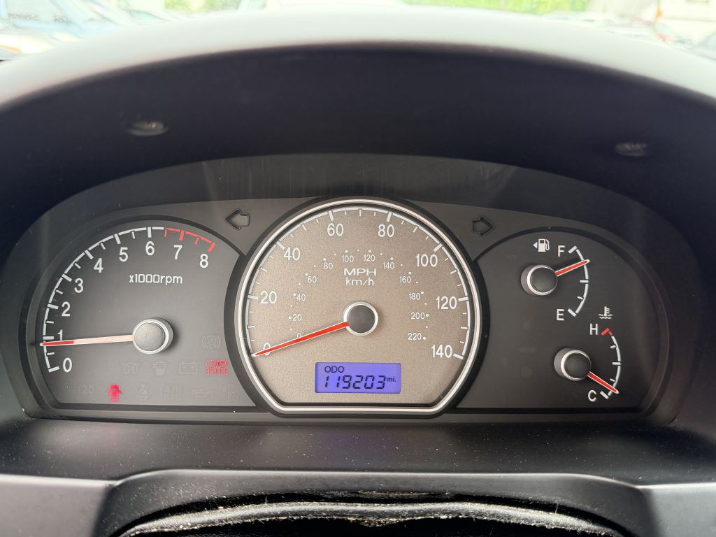 2007 Hyundai Elantra Image 14