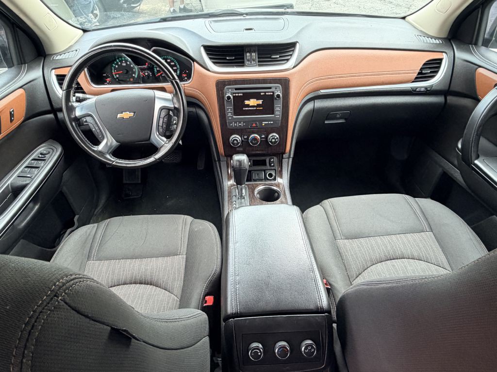 2017 Chevrolet Traverse Image 10