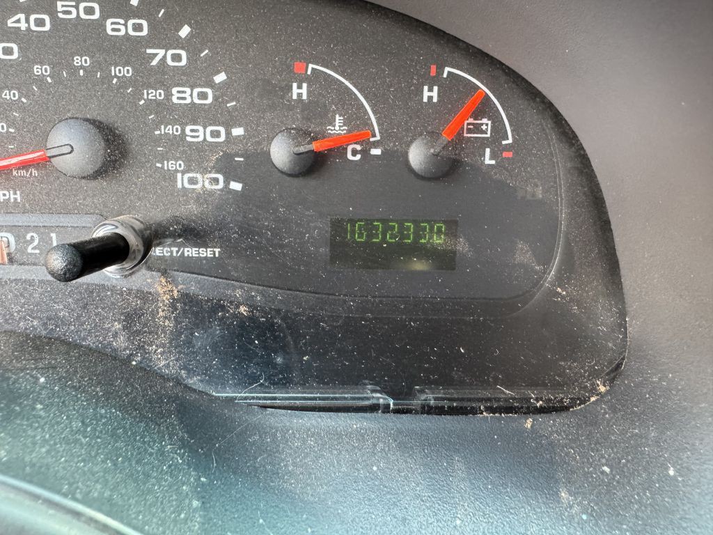2007 Ford Econoline Image 20