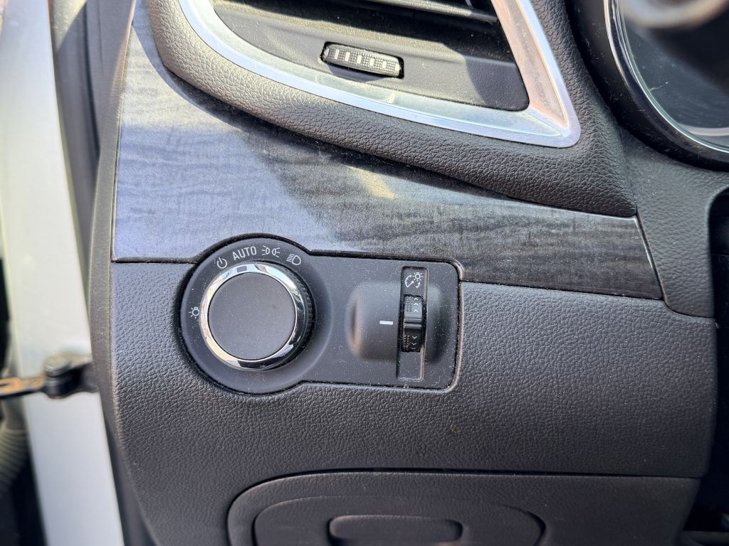 2013 Buick Enclave Image 13