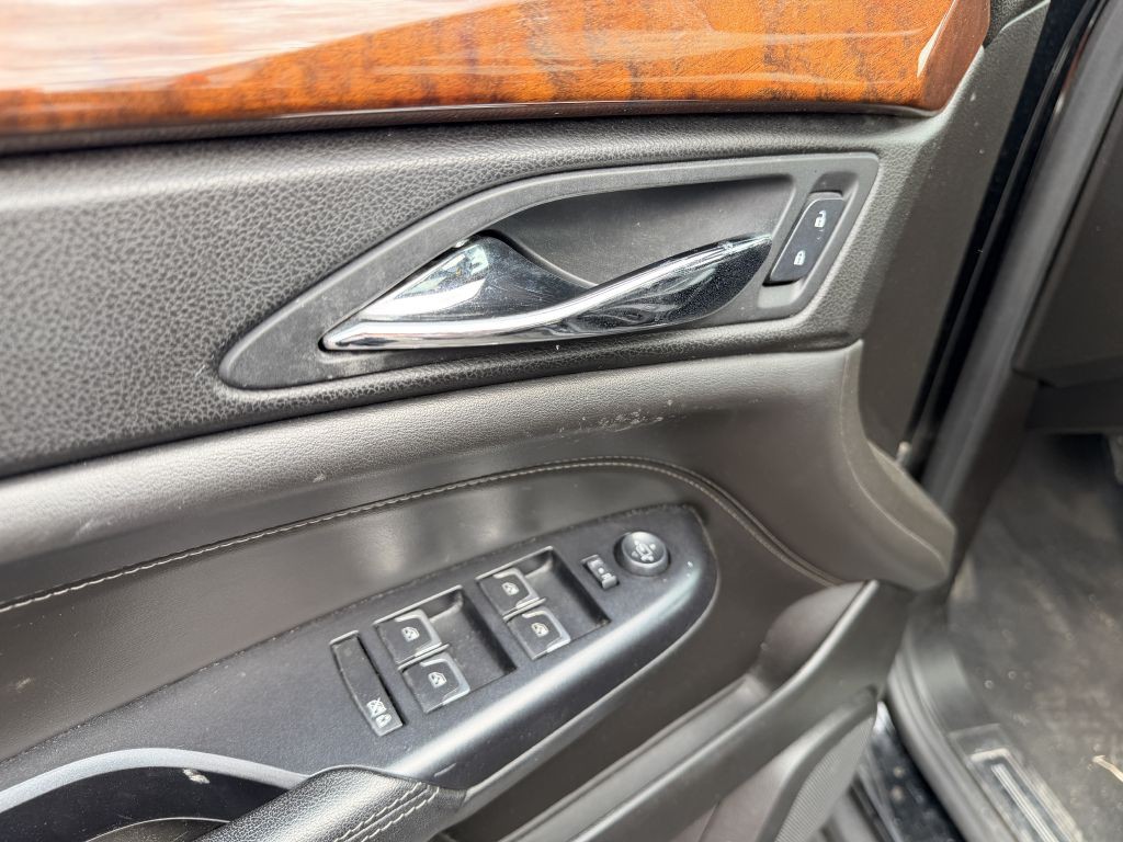 2015 Cadillac SRX Image 9