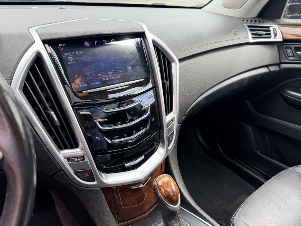 2015 Cadillac SRX Image 14
