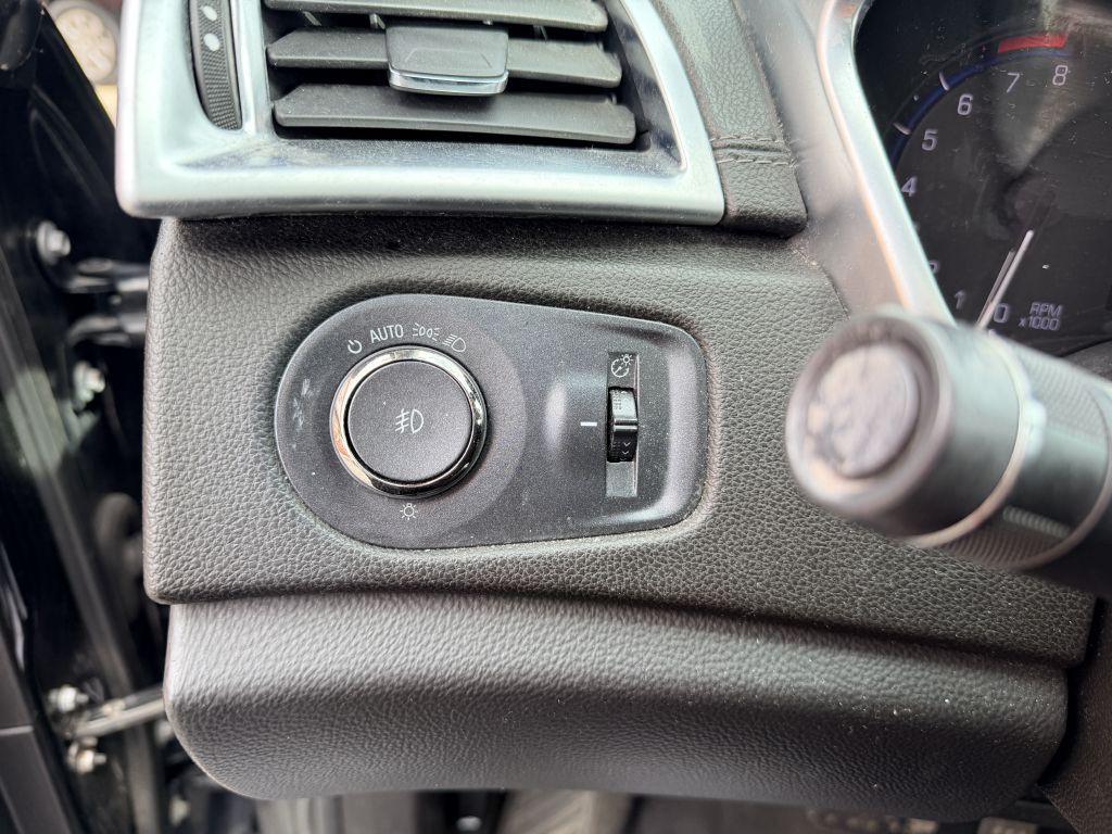 2015 Cadillac SRX Image 16