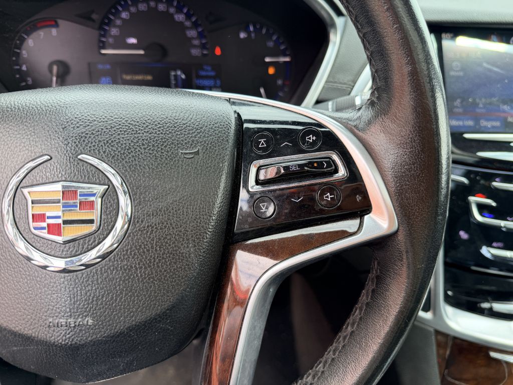 2015 Cadillac SRX Image 18