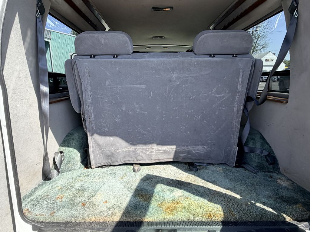 1999 Ford Econoline Image 5