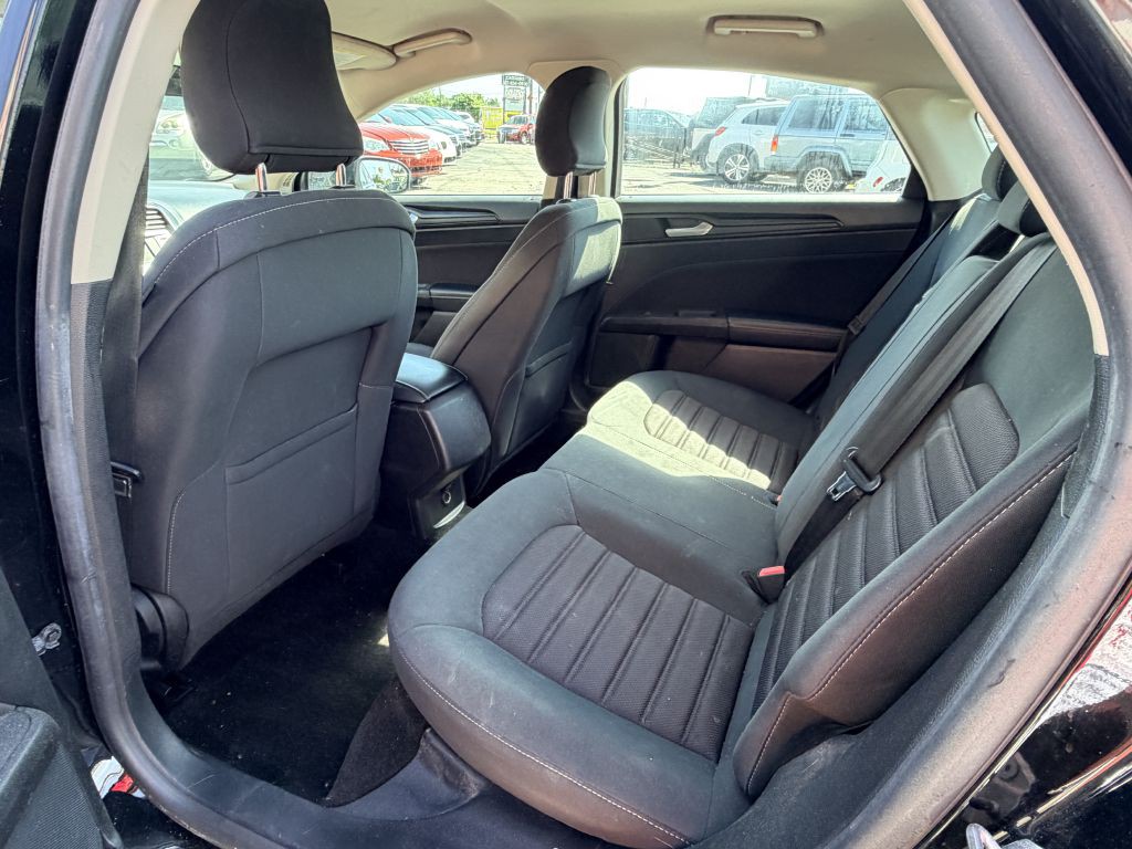 2018 Ford Fusion Image 5