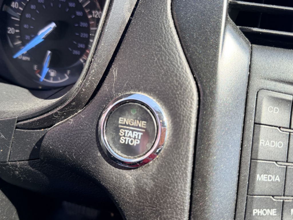 2018 Ford Fusion Image 18