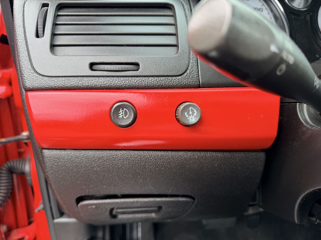 2010 Chevrolet Cobalt Image 11