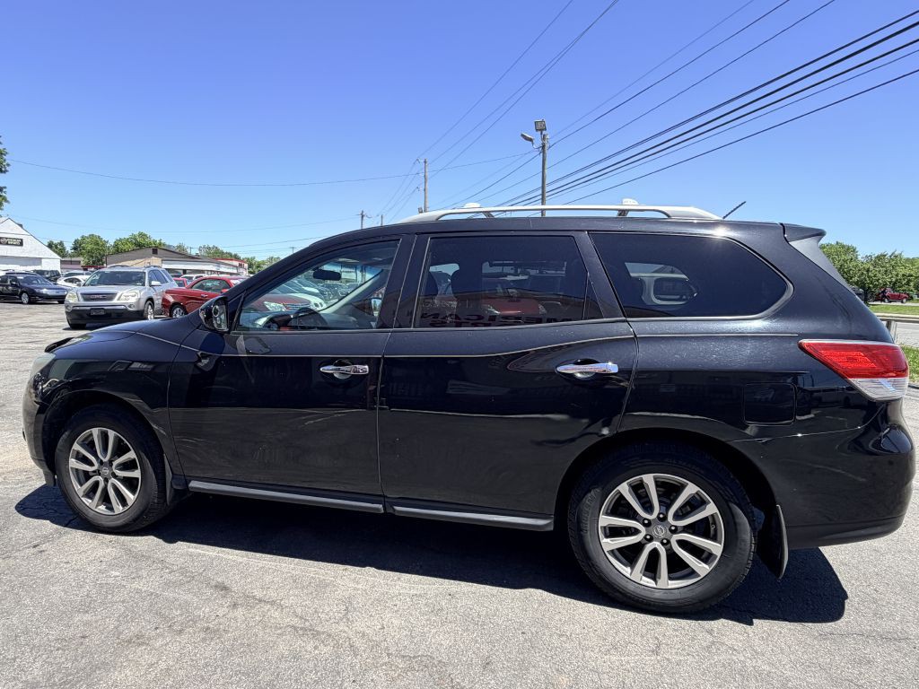 2015 Nissan Pathfinder Image 3