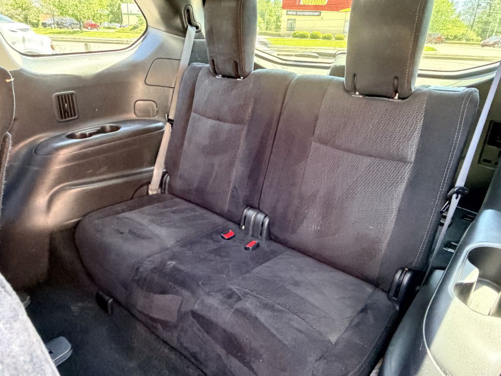 2015 Nissan Pathfinder Image 6