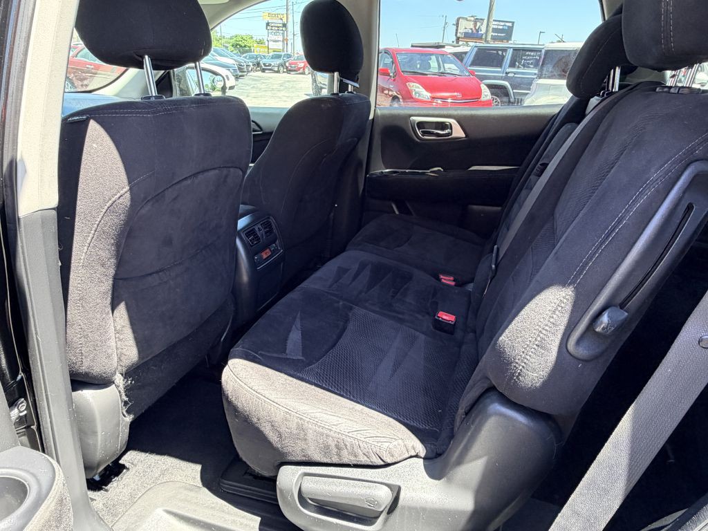 2015 Nissan Pathfinder Image 7
