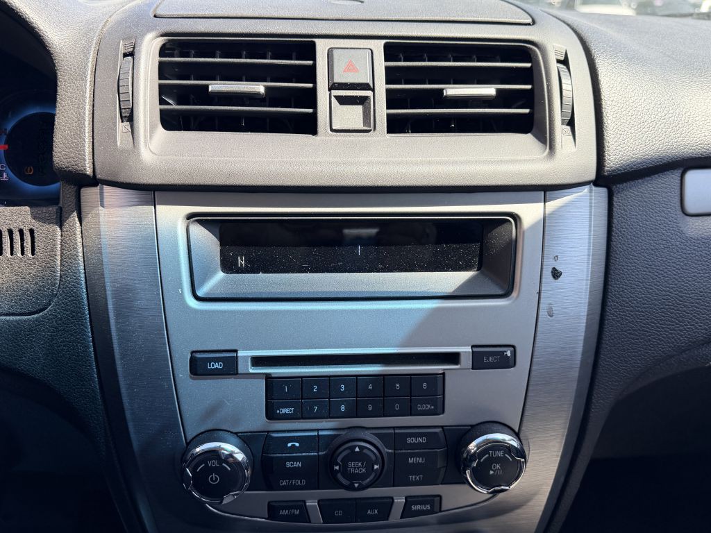 2011 Ford Fusion Image 15