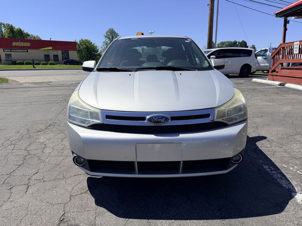 2009 Ford Focus Image 2