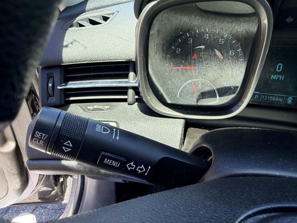 2013 Chevrolet Malibu Image 12