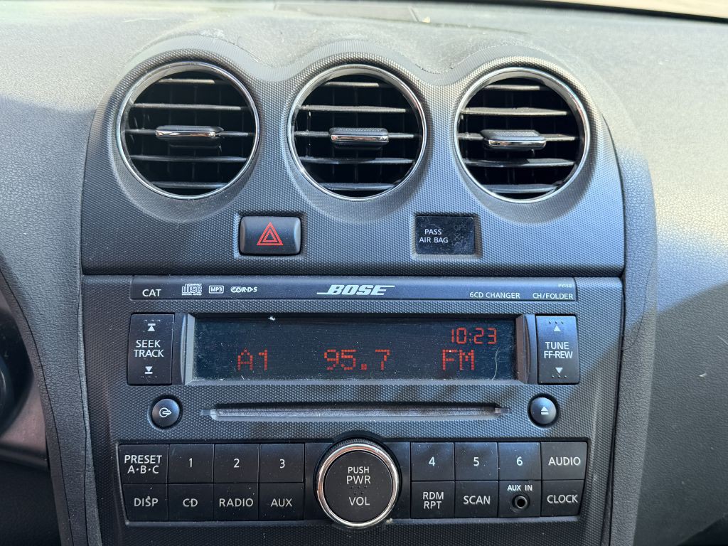 2009 Nissan Altima Image 15