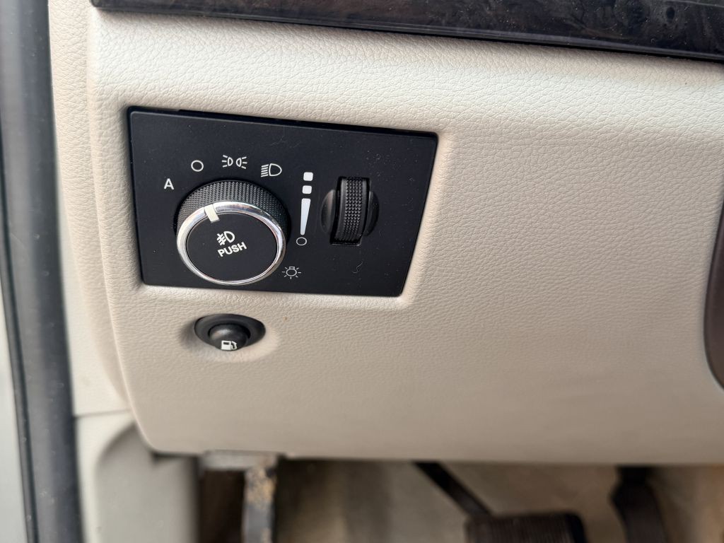 2012 Jeep Grand Cherokee Image 14