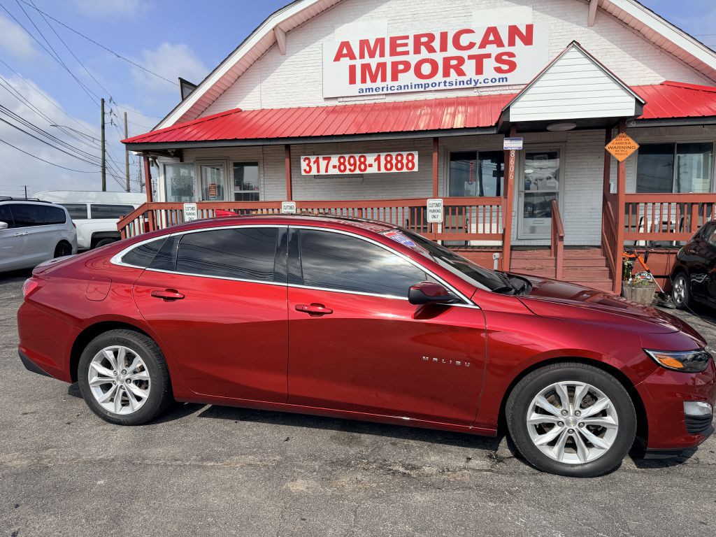 2021 Chevrolet Malibu Image 1