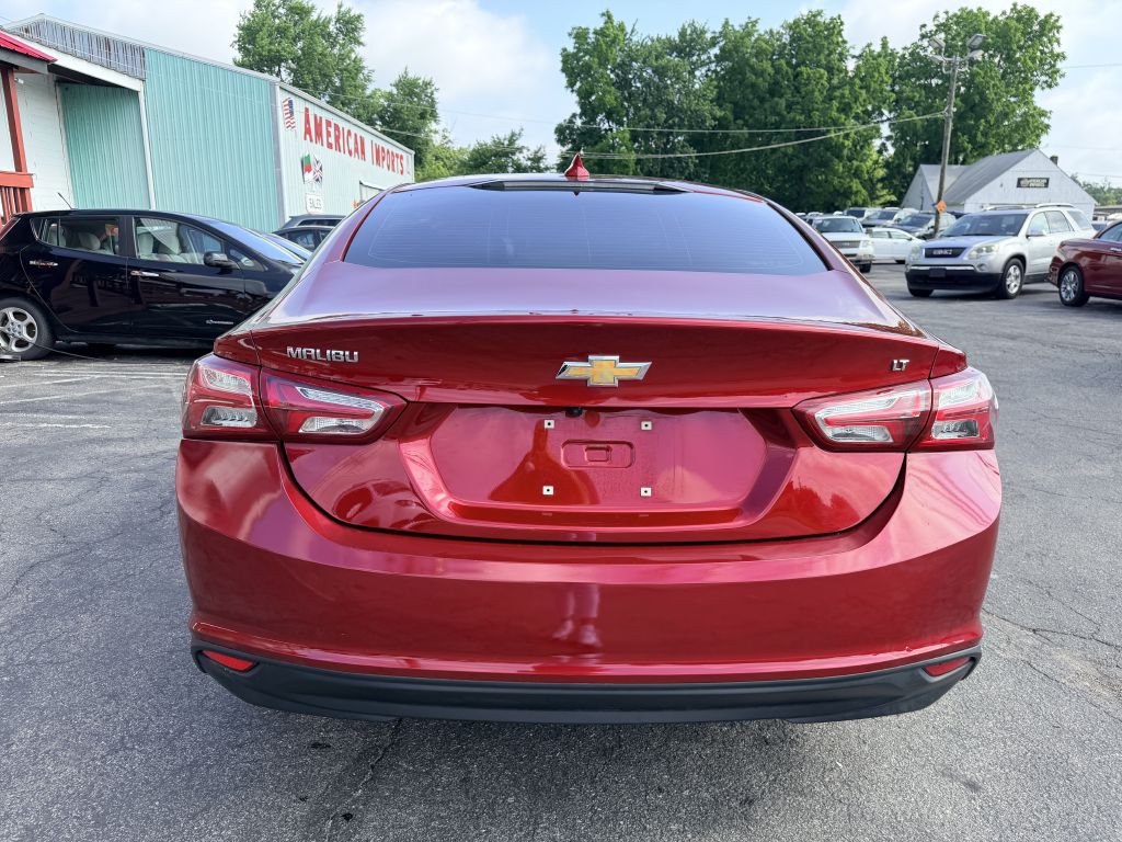 2021 Chevrolet Malibu Image 4