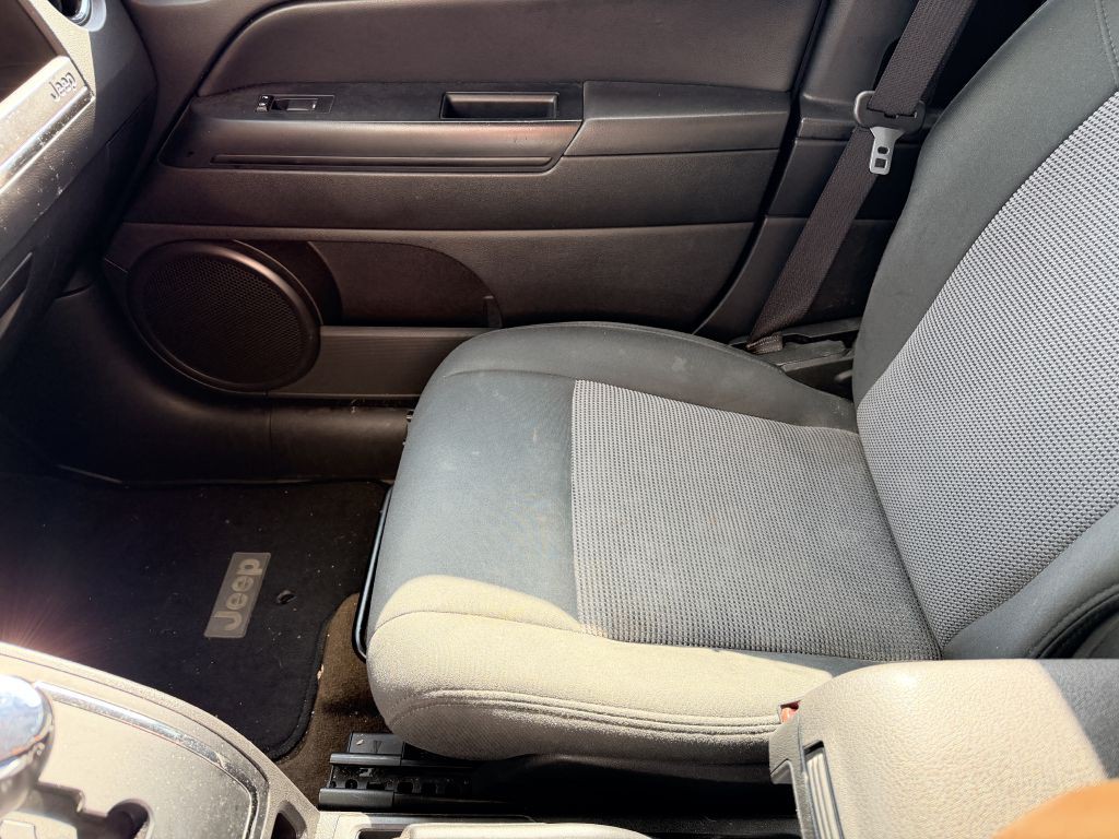 2014 Jeep Patriot Image 12