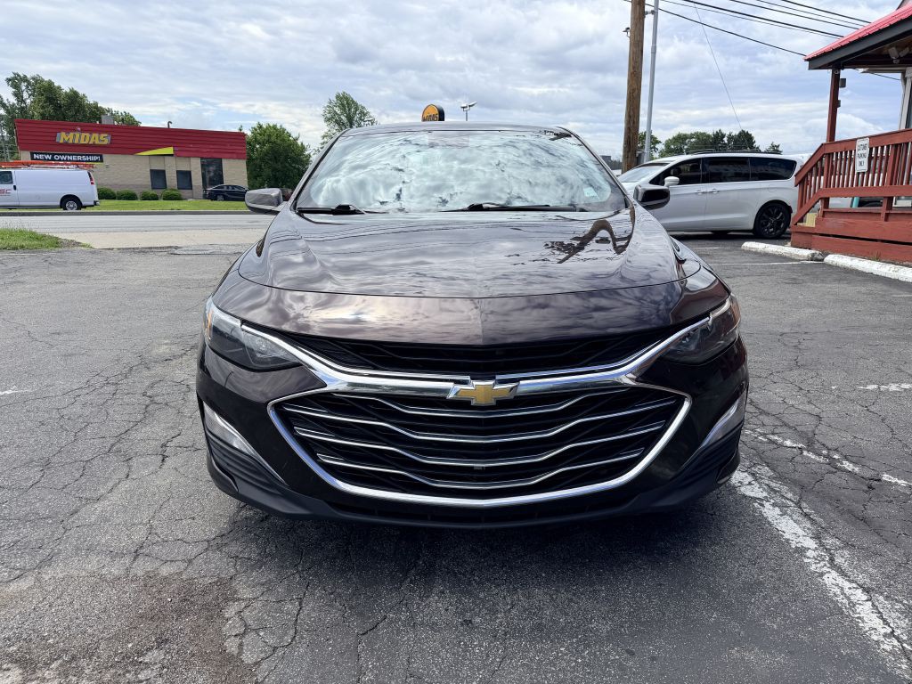 2020 Chevrolet Malibu Image 2