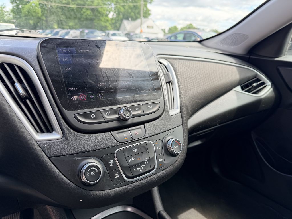 2020 Chevrolet Malibu Image 10