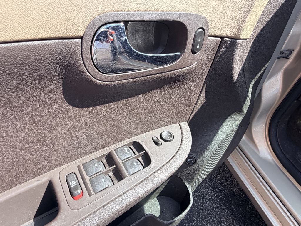 2010 Chevrolet Malibu Image 7