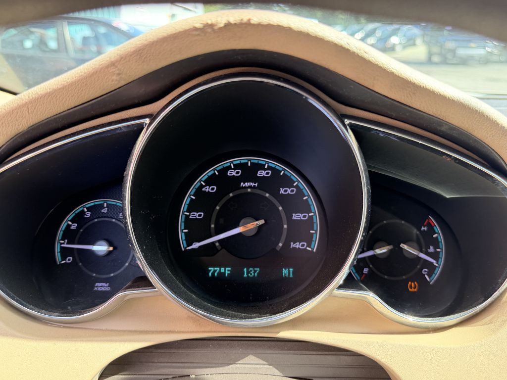 2010 Chevrolet Malibu Image 12