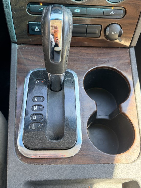 2008 Ford Taurus Image 18