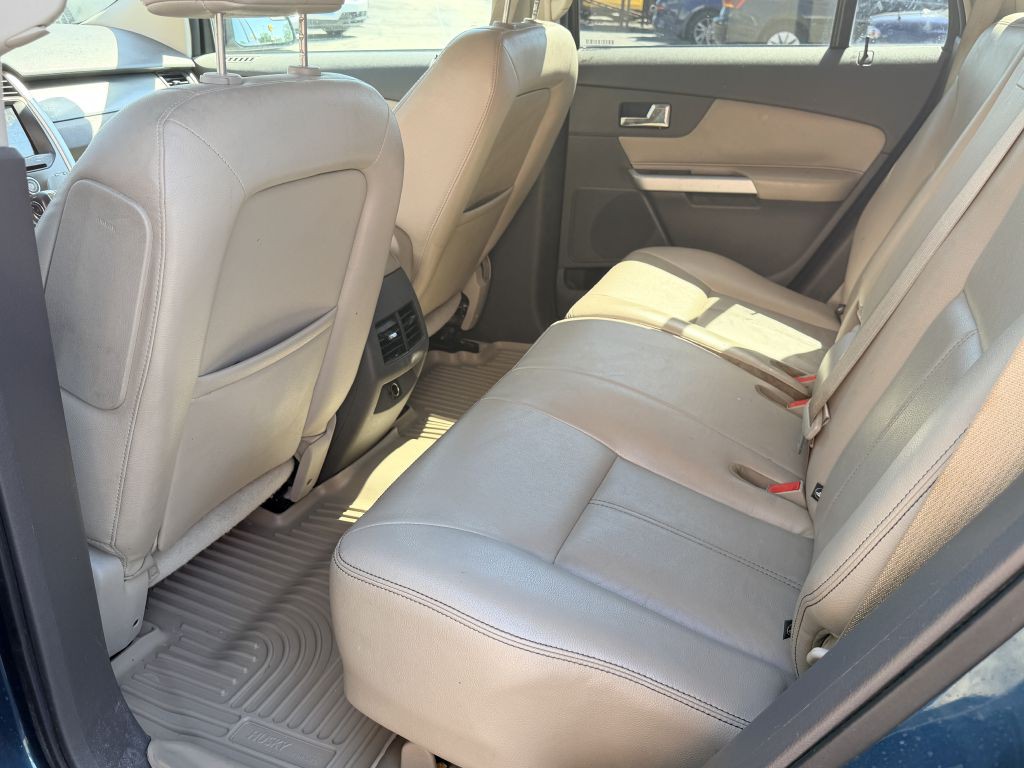 2011 Ford Edge Image 6