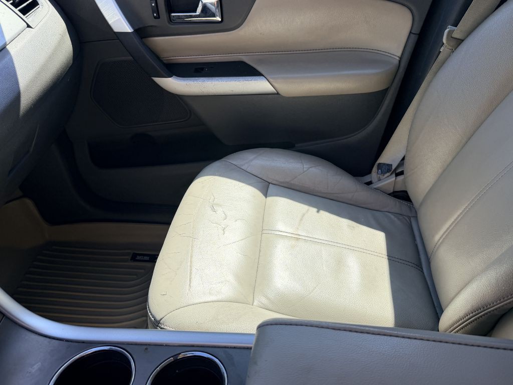 2011 Ford Edge Image 13