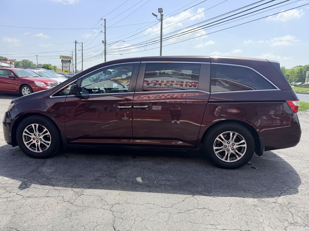 2013 Honda Odyssey Image 3