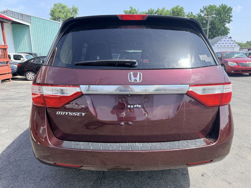 2013 Honda Odyssey Image 4