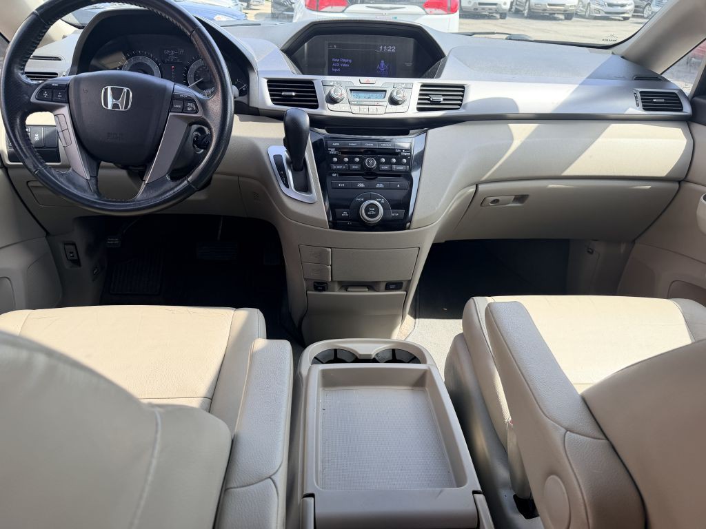 2013 Honda Odyssey Image 9