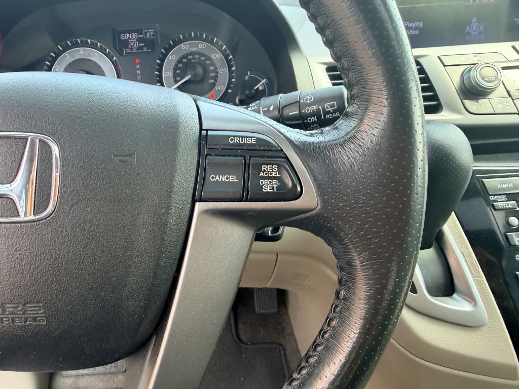 2013 Honda Odyssey Image 17