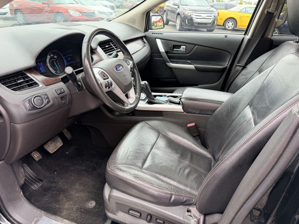 2013 Ford Edge Image 9
