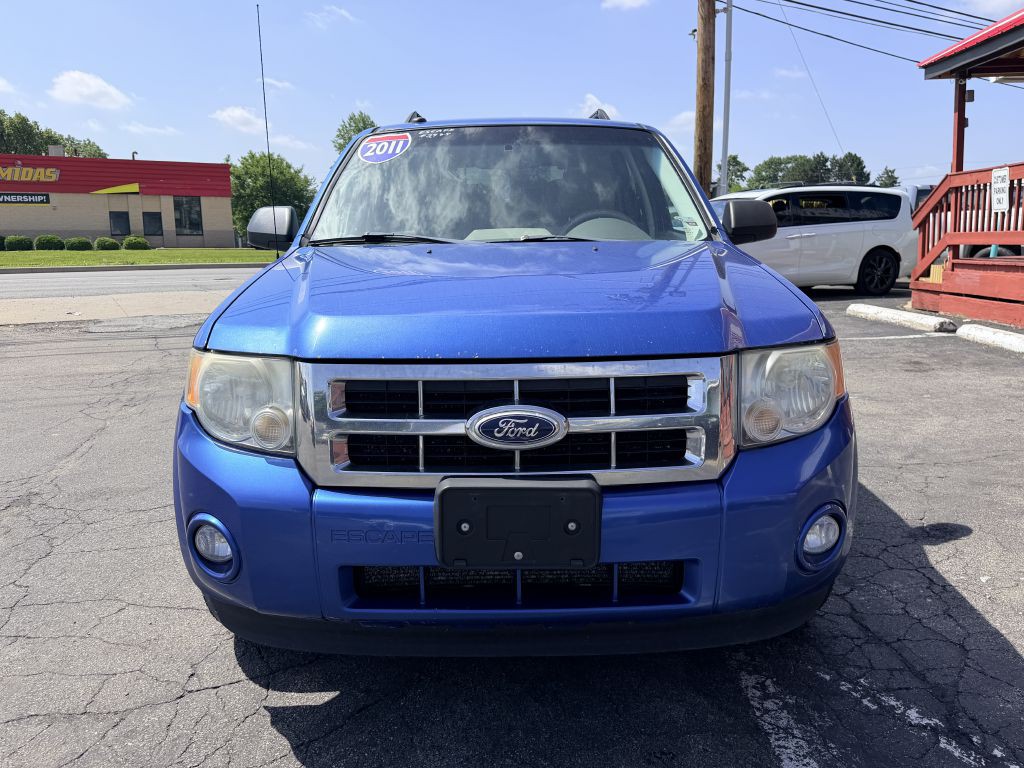 2011 Ford Escape Image 2