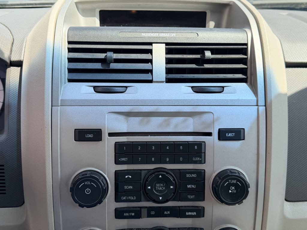 2011 Ford Escape Image 17