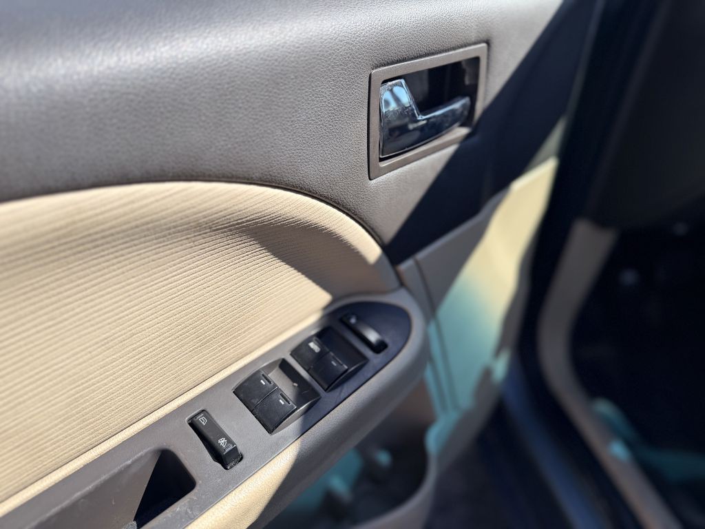 2011 Ford Escape Image 23