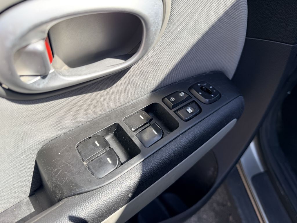 2015 Kia Soul Image 8