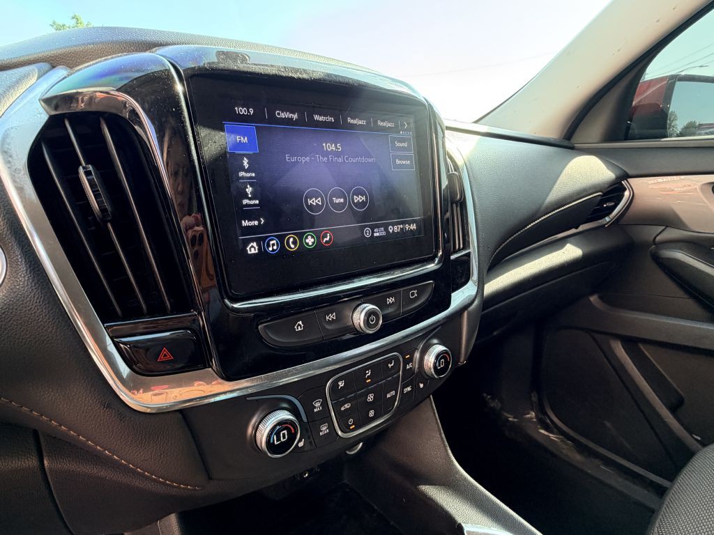 2020 Chevrolet Traverse Image 13