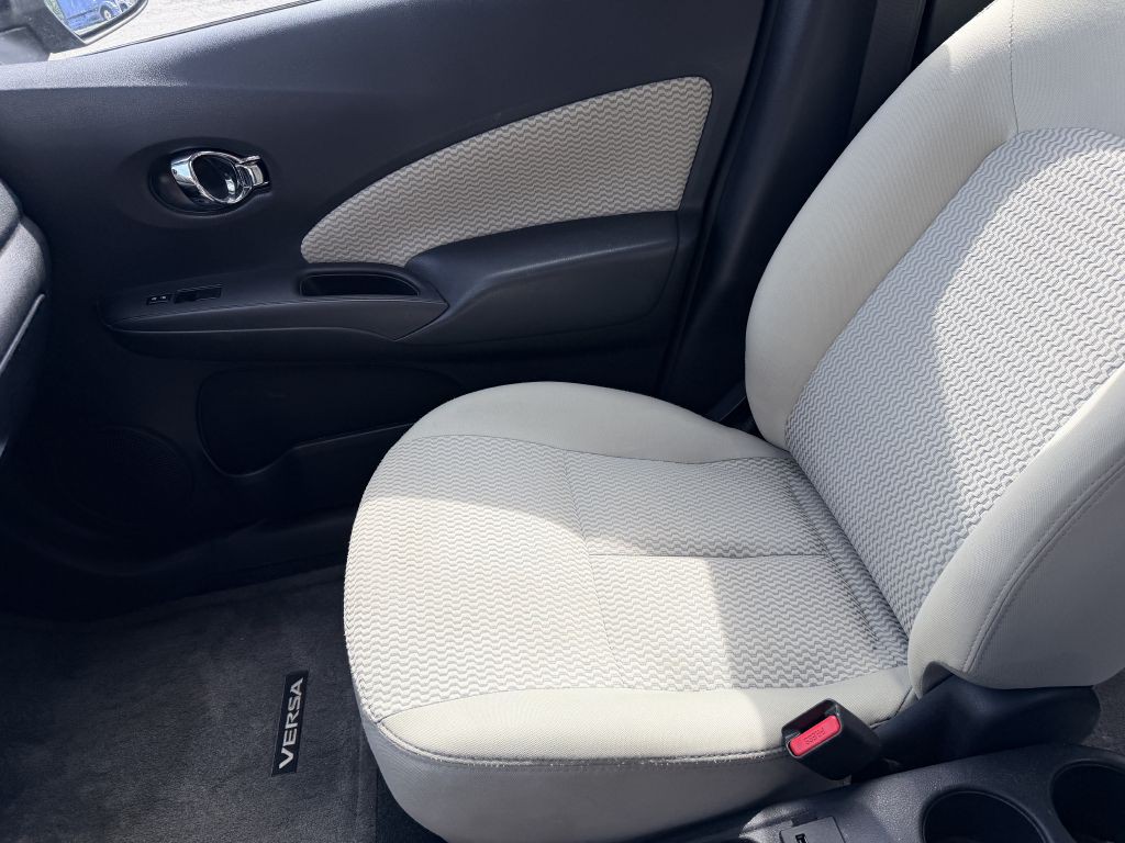2014 Nissan Versa Image 12