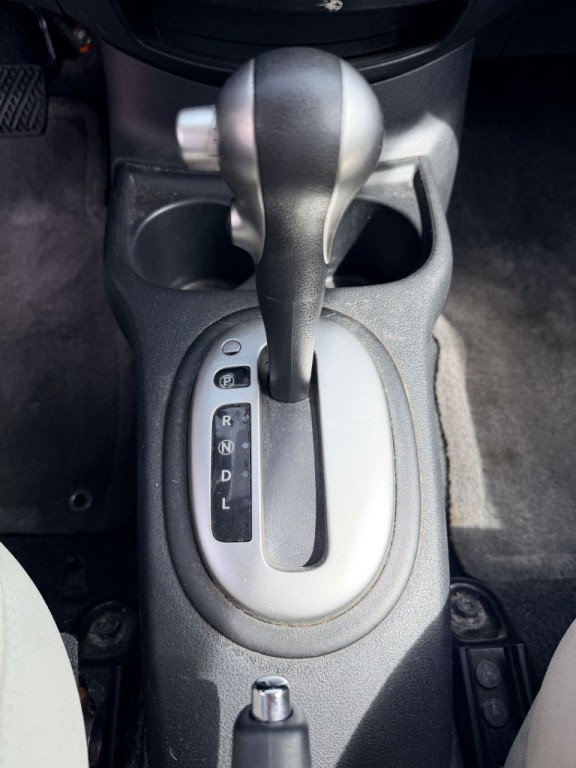 2014 Nissan Versa Image 19