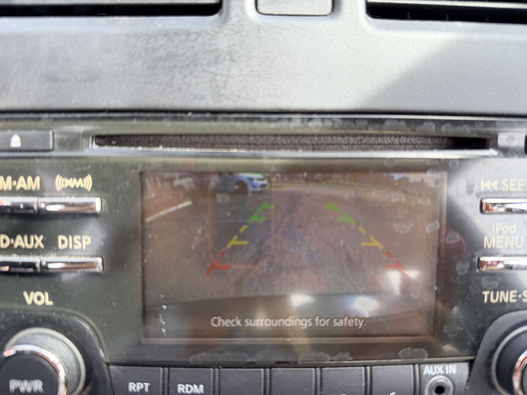 2014 Nissan Versa Image 21
