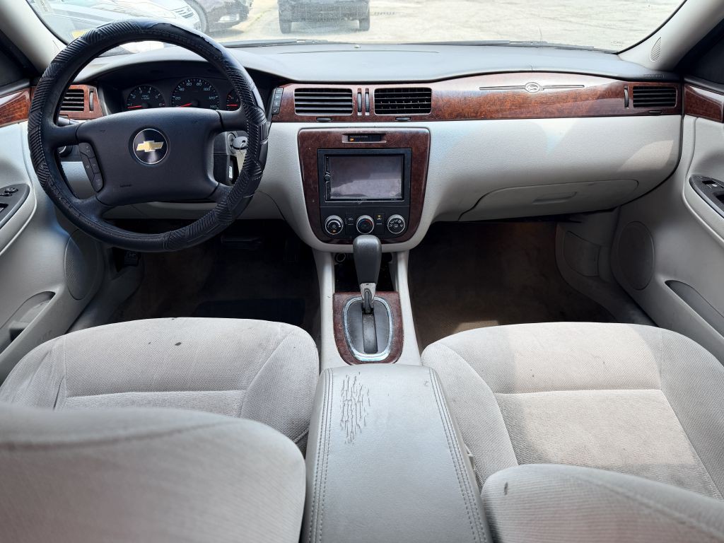 2011 Chevrolet Impala Image 6