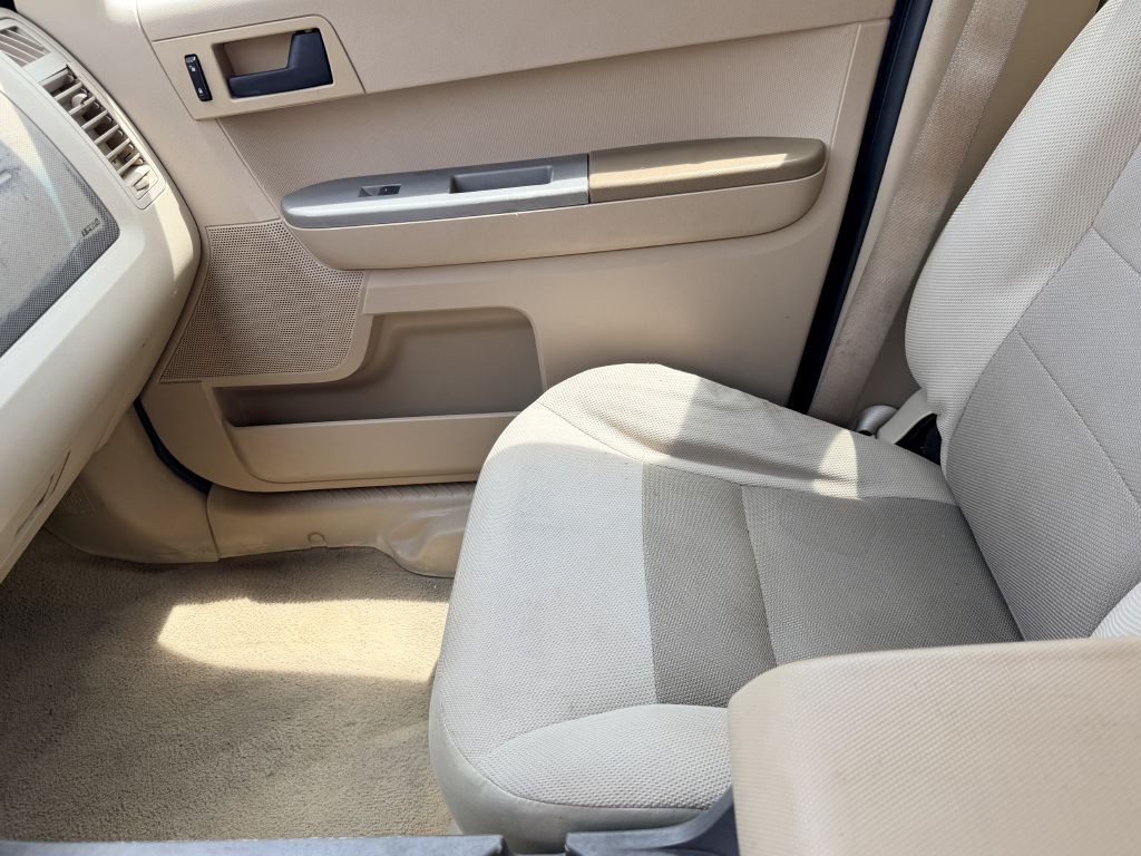 2008 Ford Escape Image 13