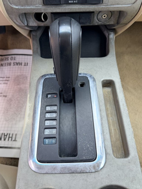 2008 Ford Escape Image 19