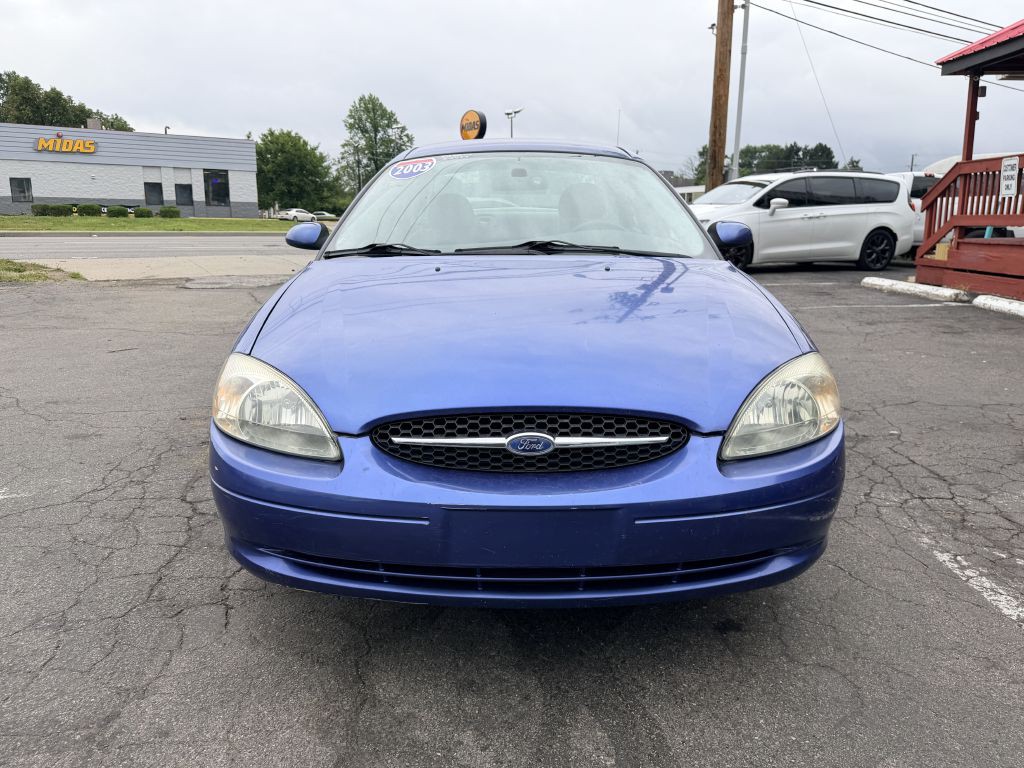 2003 Ford Taurus Image 2